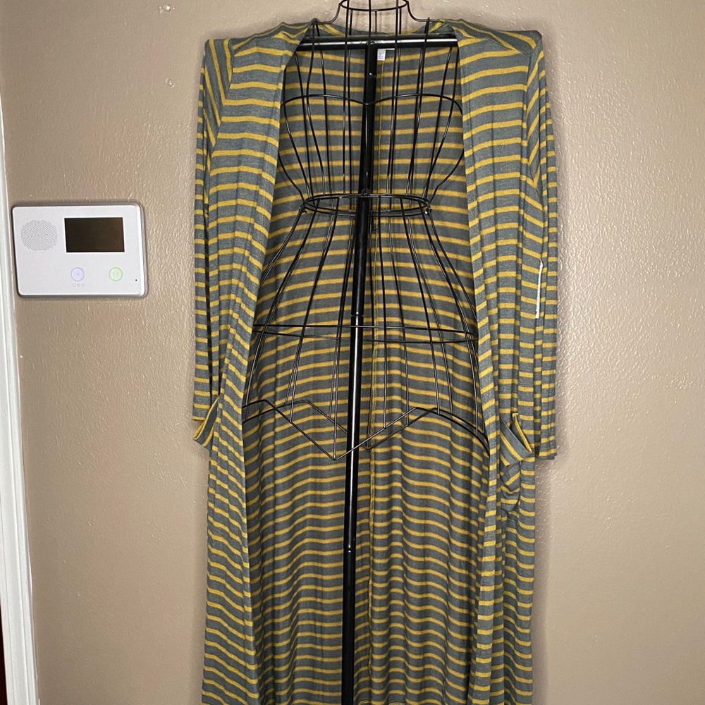 Large Lularoe Sarah NWT